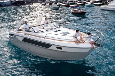 38' Bavaria 2013 Yacht For Sale